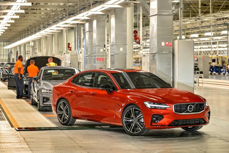 Детали создания Volvo S60 T6 R-Design 2018 года  (WW) (фото 63 из 63)